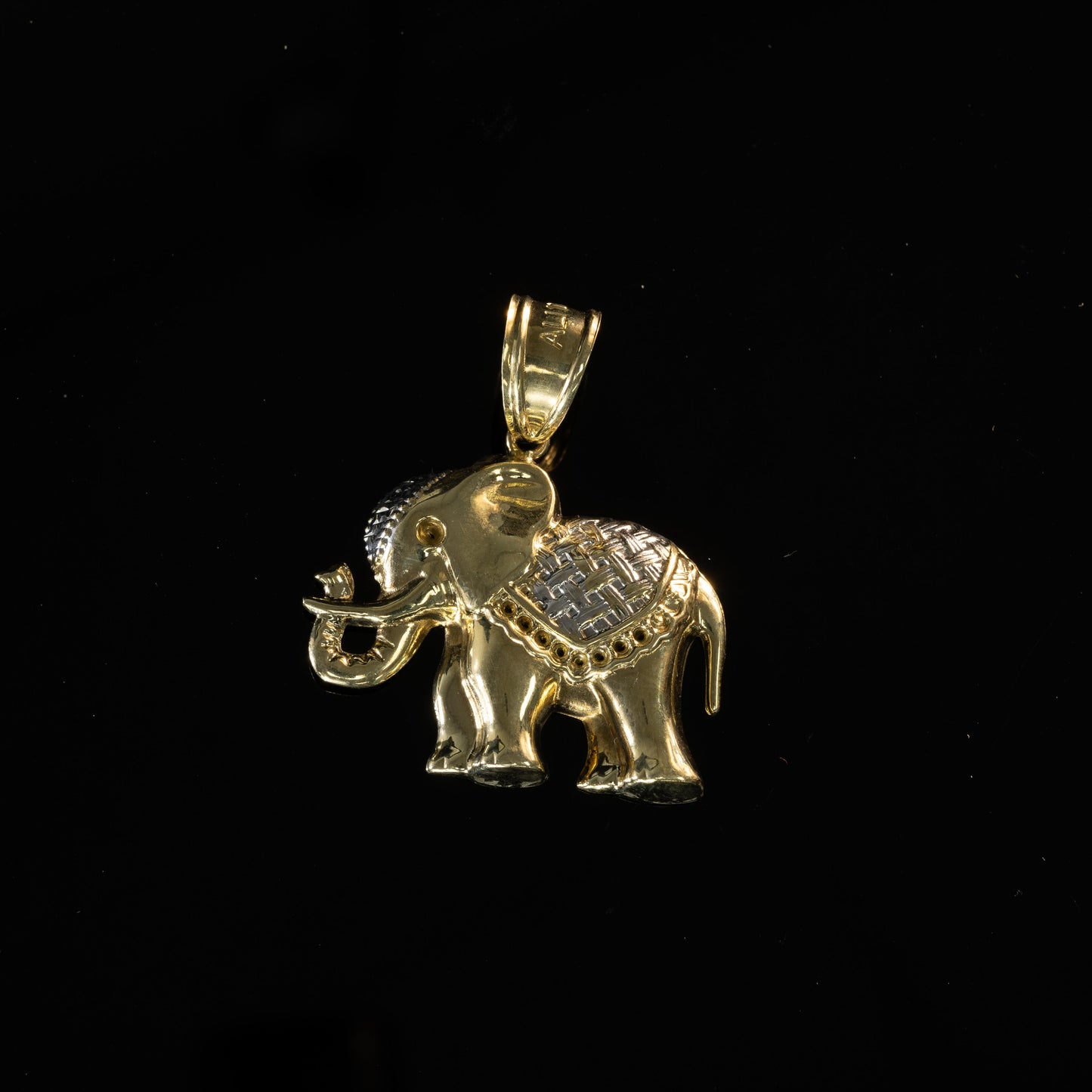 10K Yellow Gold Elephant Pendant