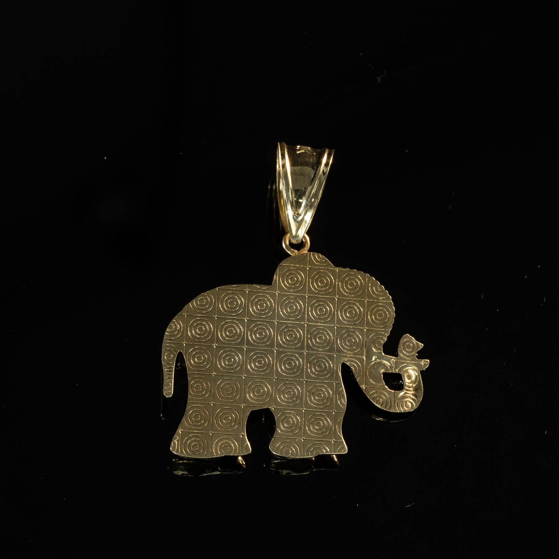 10K Yellow Gold Elephant Pendant