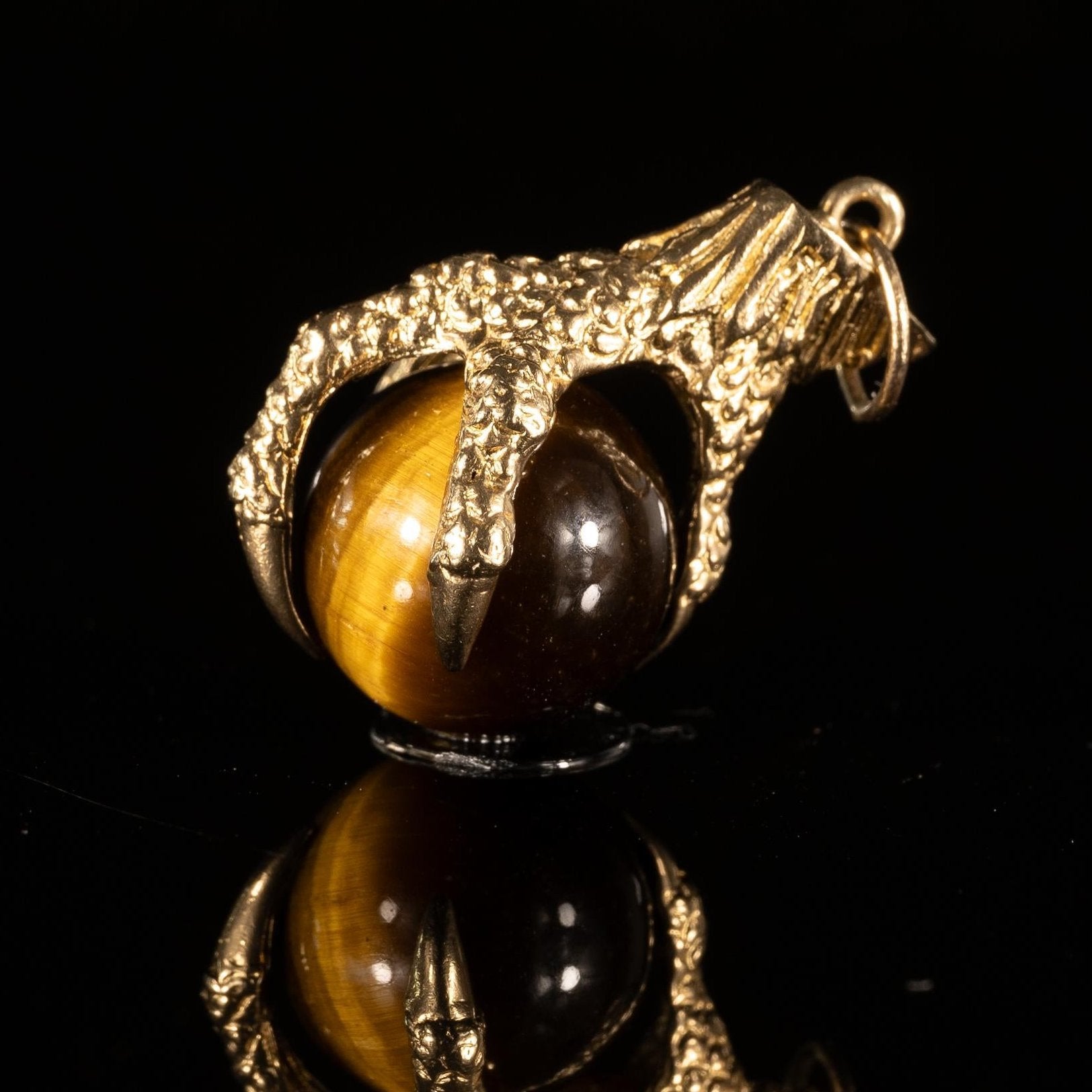 9K Yellow Gold Tiger's Eye Eagle Claw Pendant