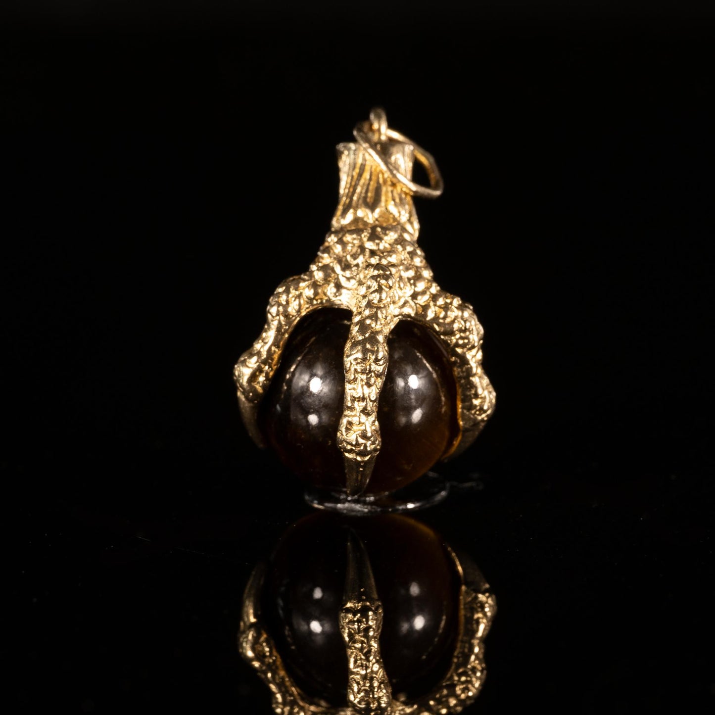 9K Yellow Gold Tiger's Eye Eagle Claw Pendant