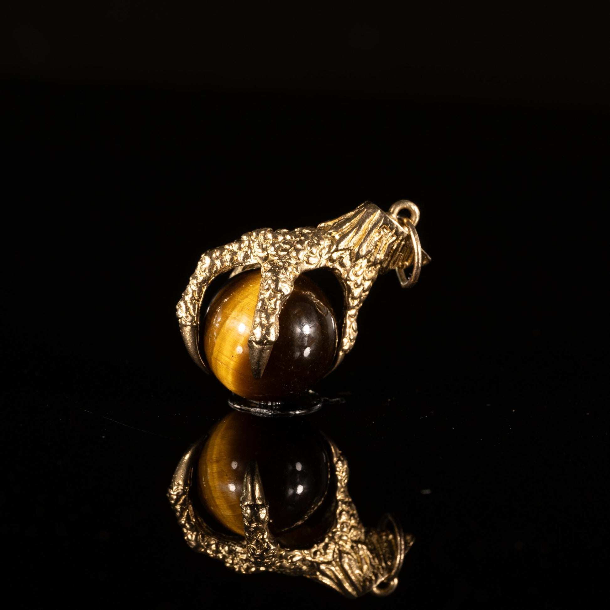 9K Yellow Gold Tiger's Eye Eagle Claw Pendant