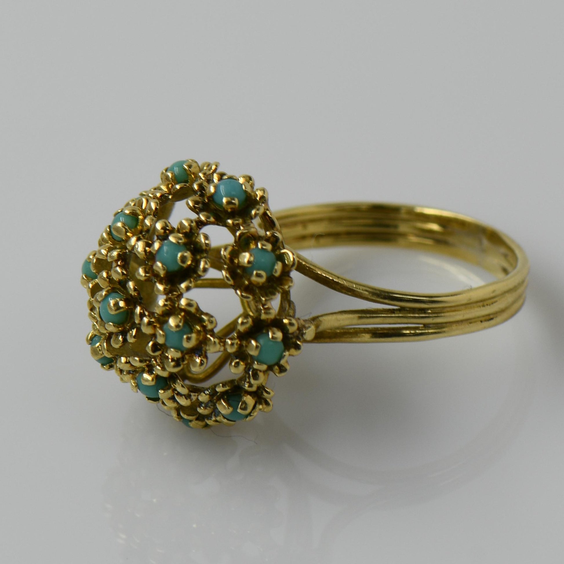 Turquoise Flower Ball 18K Yellow Gold Ring