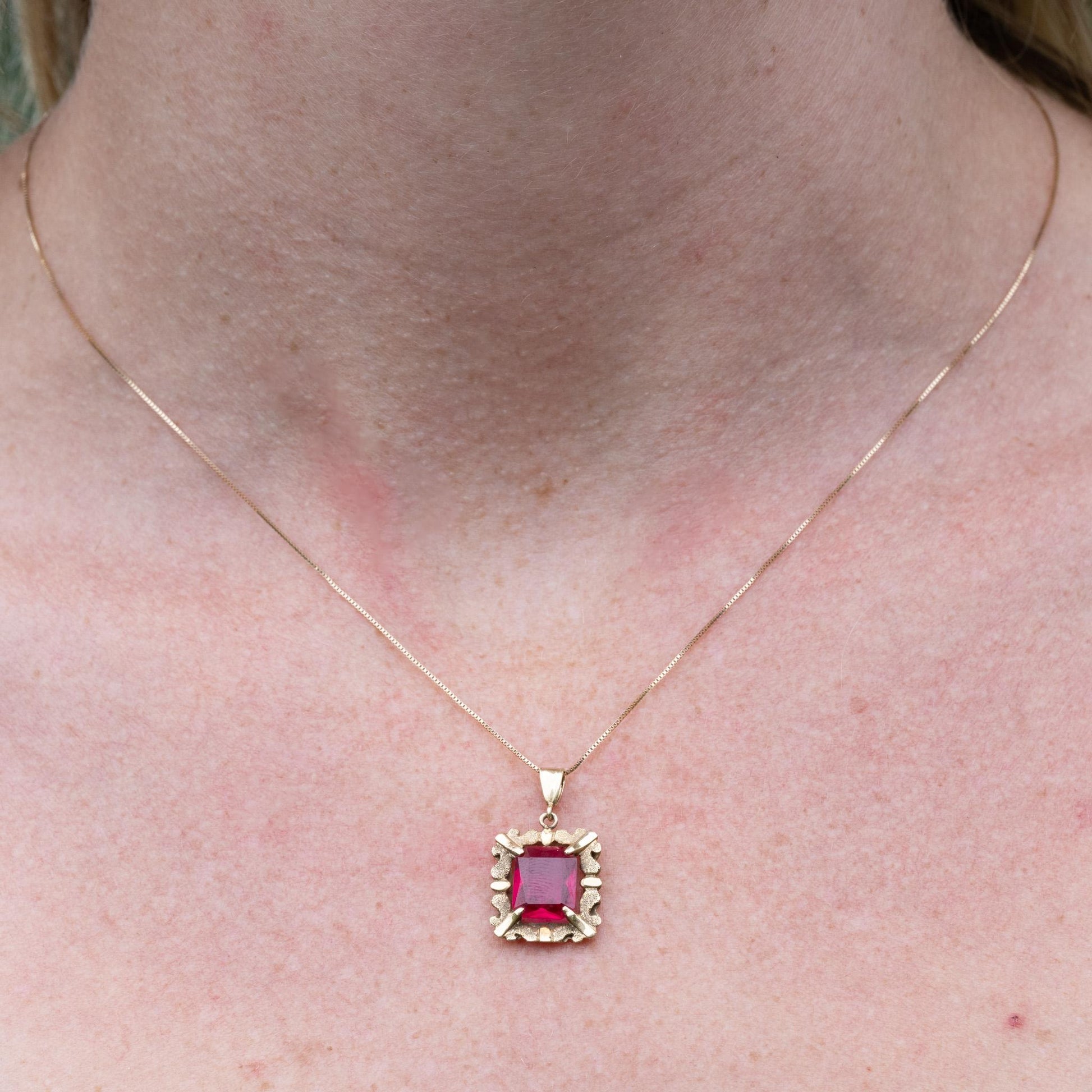 Vintage Ruby Rectangular Radiant 14k Gold Frame Pendant