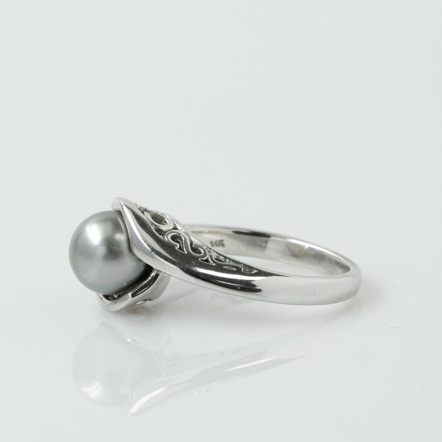 Black Pearl Bypass Infinity Motif 14k White Gold Ring