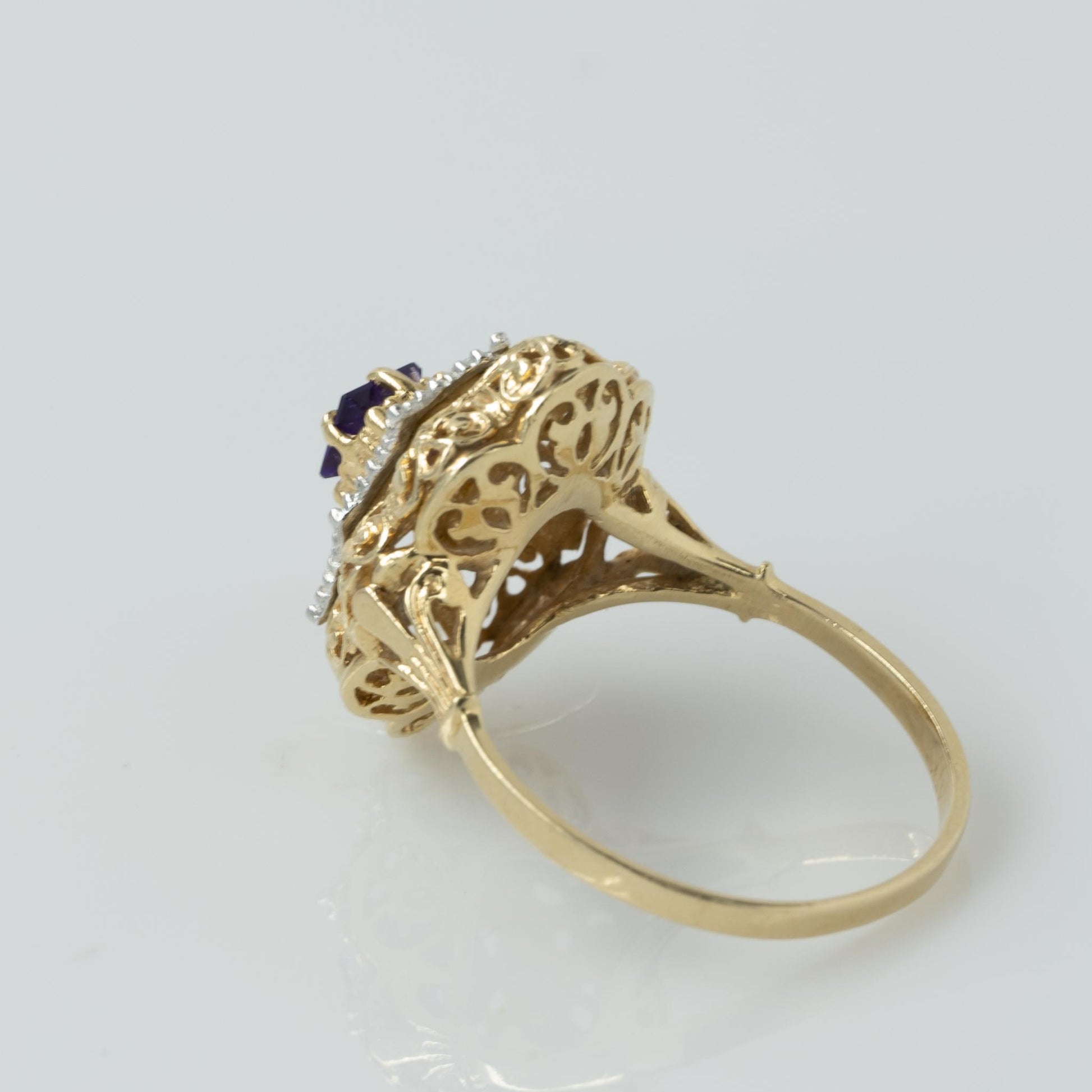 Amethyst Filigree 14k Gold Ring