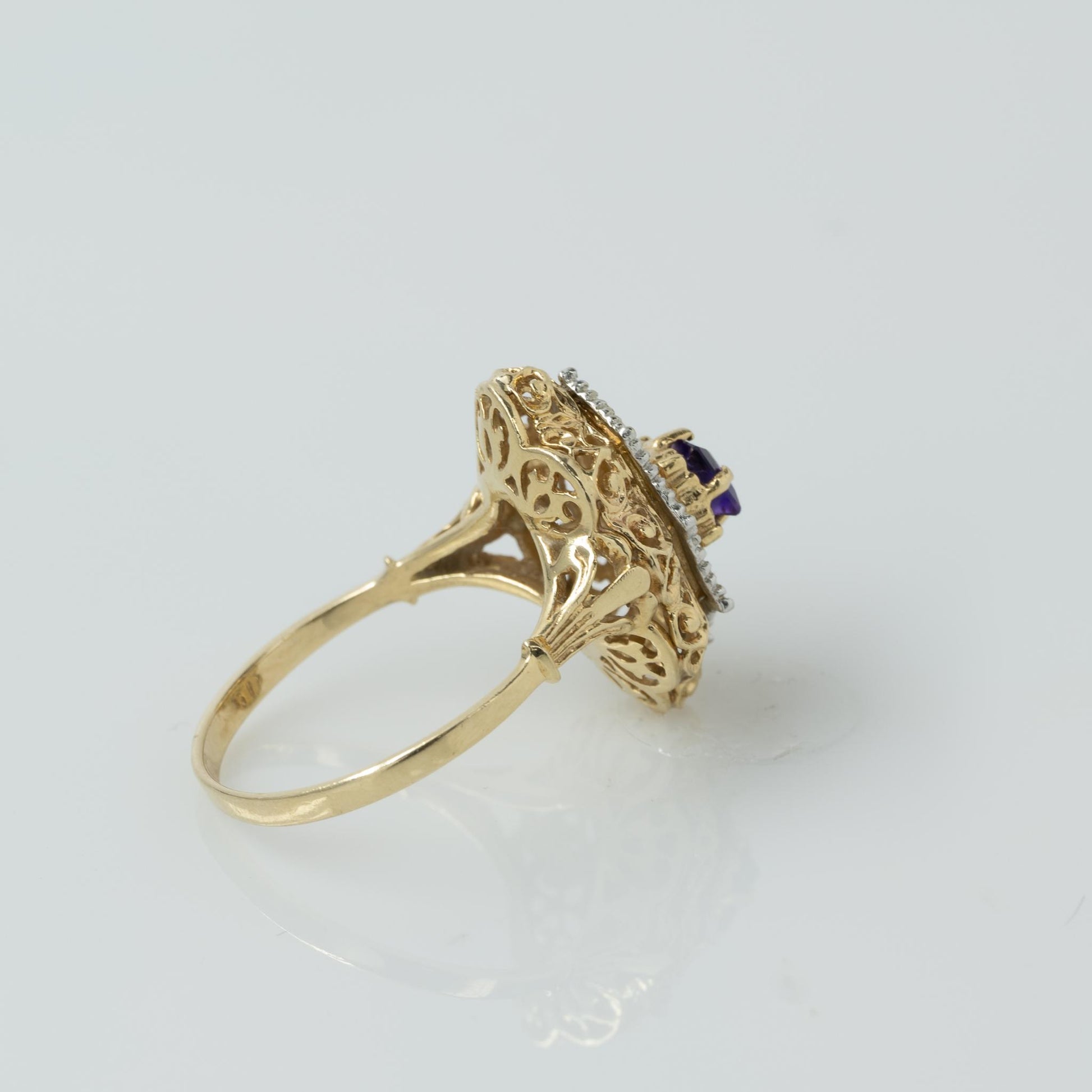 Amethyst Filigree 14k Gold Ring