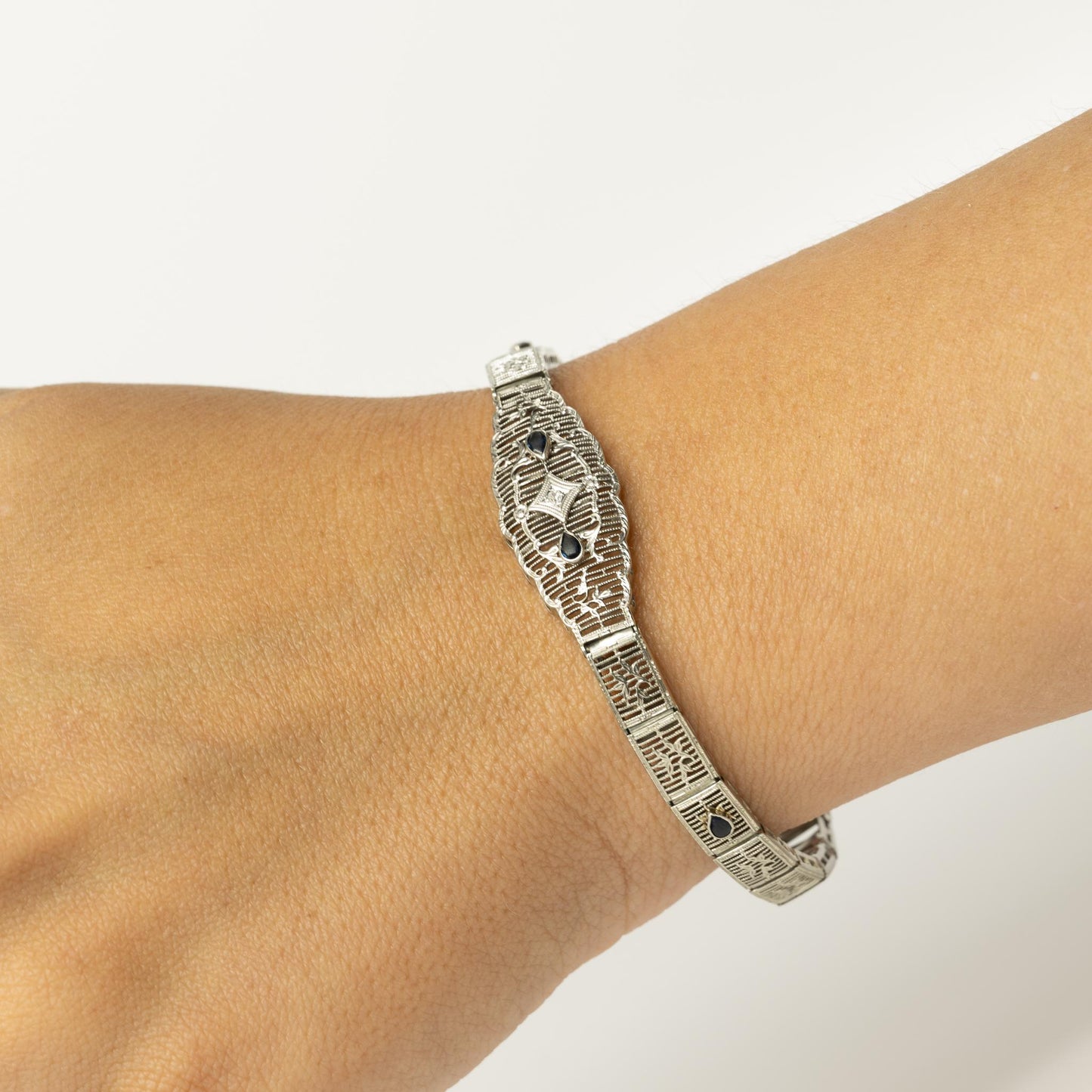 Art Deco Diamond & Sapphire White Gold Filigree Bracelet