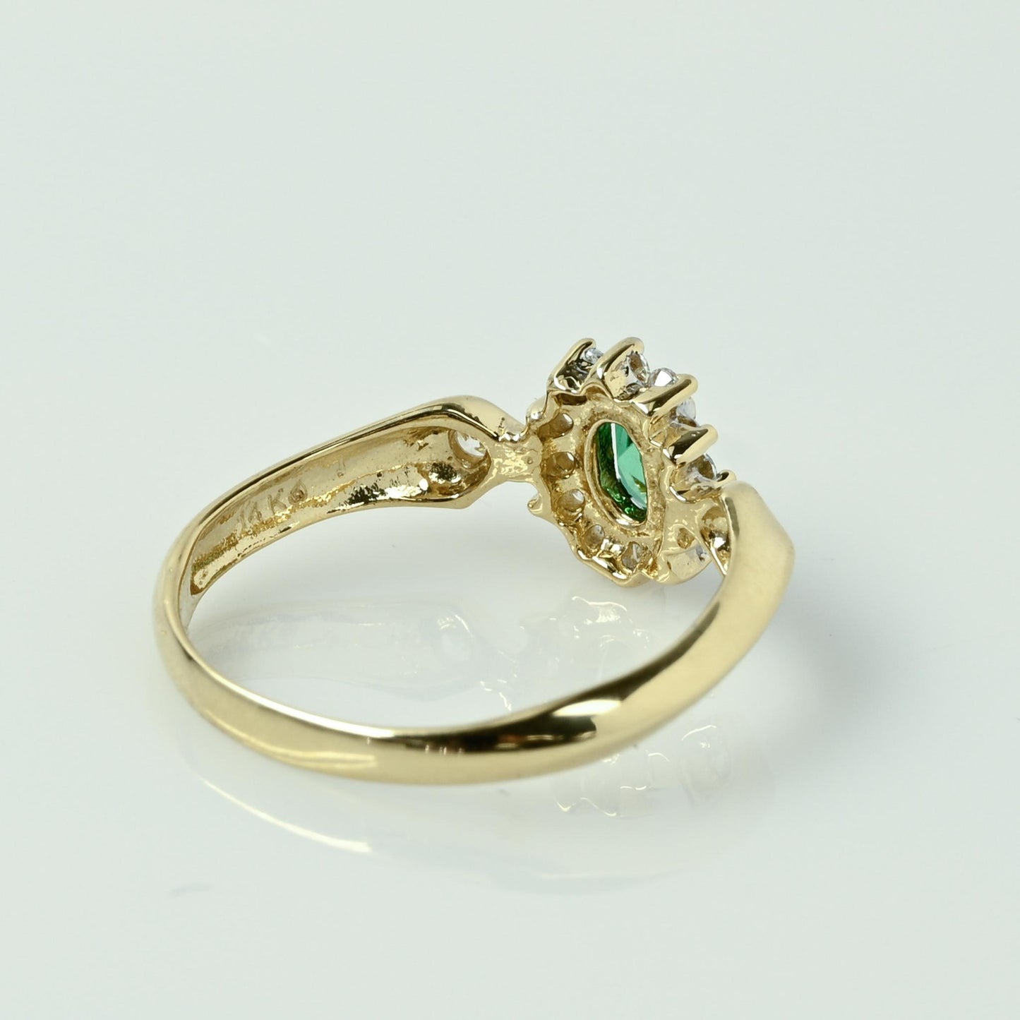 Emerald Oval w Diamond Halo 14k Yellow Gold Ring