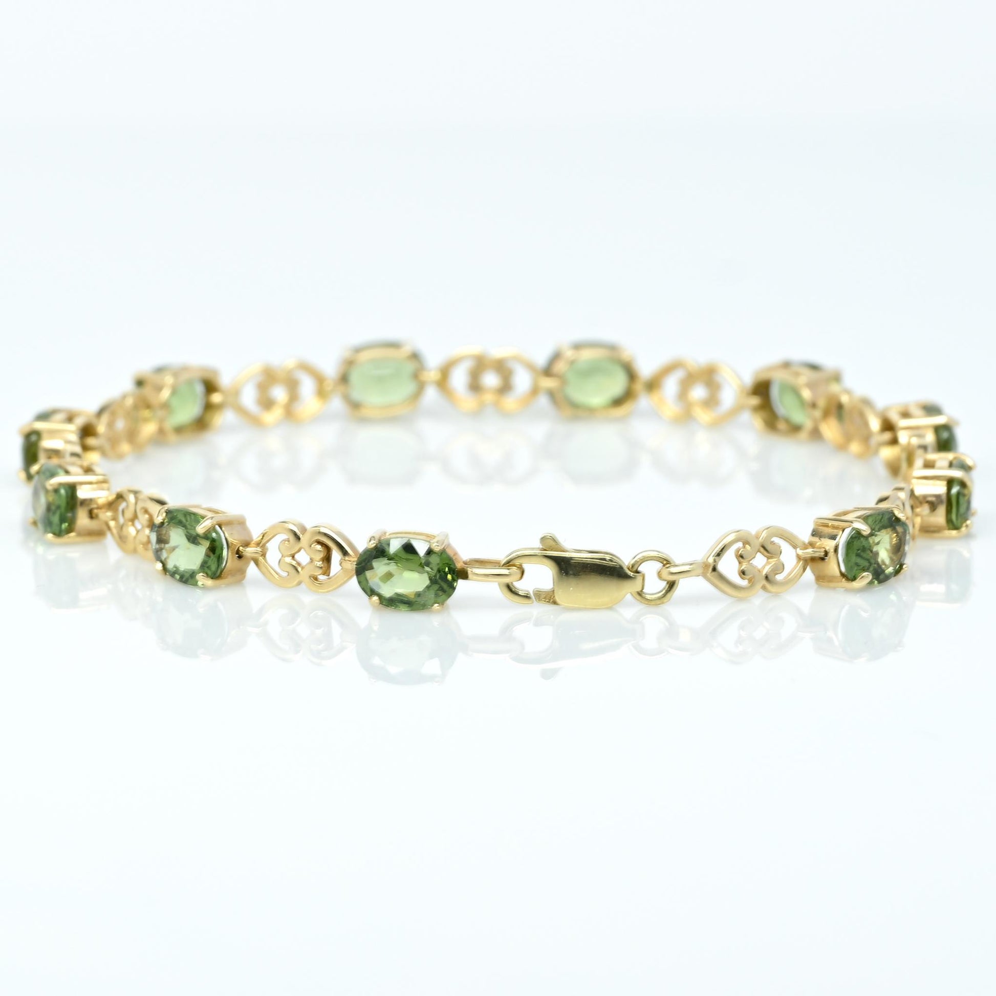 8ctw Green Tourmaline Oval 14k Yellow Gold Bracelet