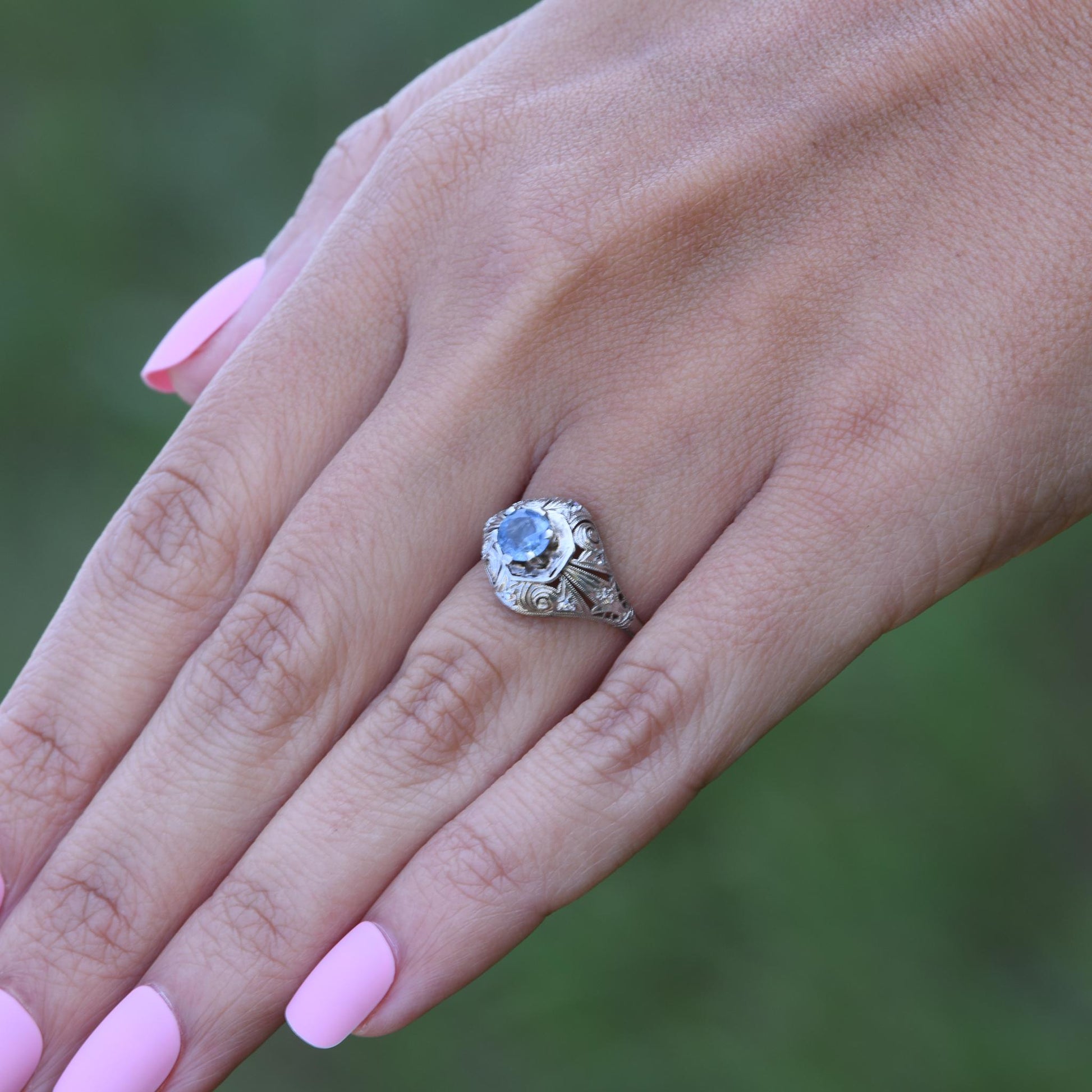 Art Deco Blue Sapphire Platinum Filigree Ring