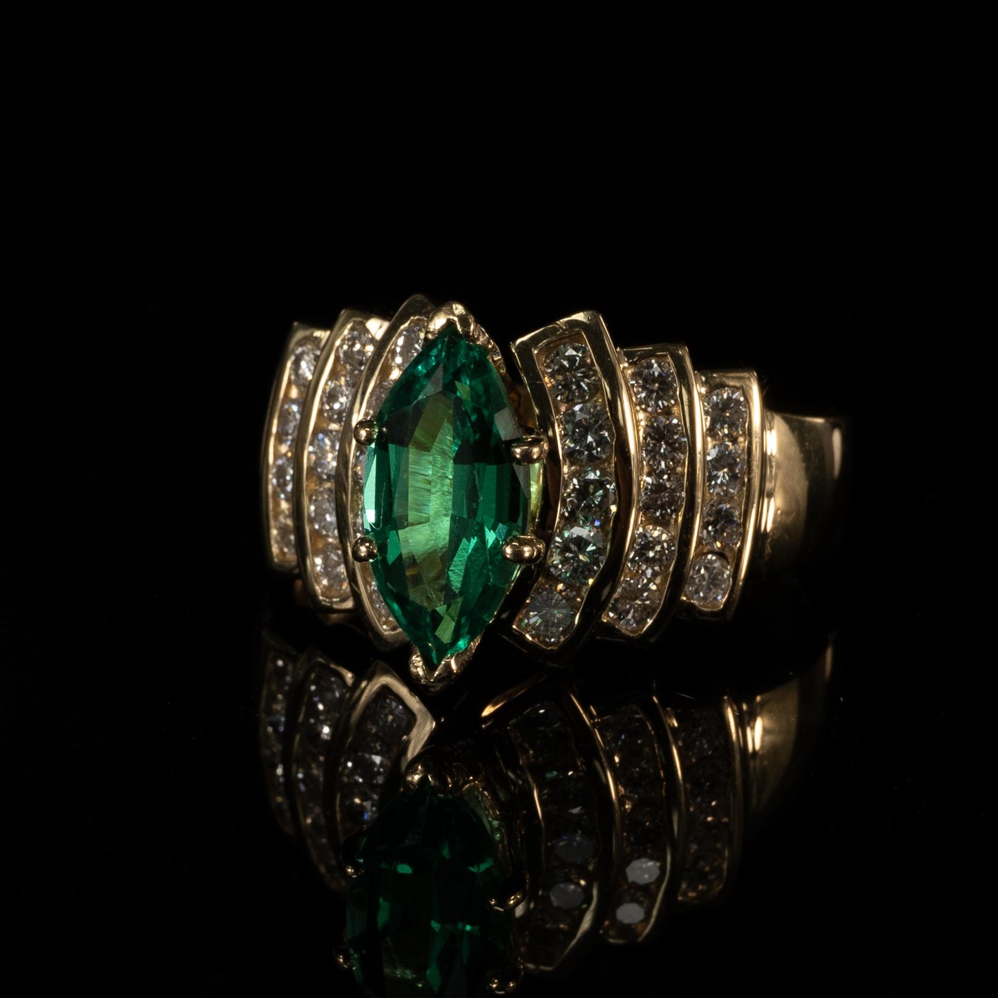 Stunning 1.62ct Emerald Marquise in 14k Gold Diamond Cocktail Ring