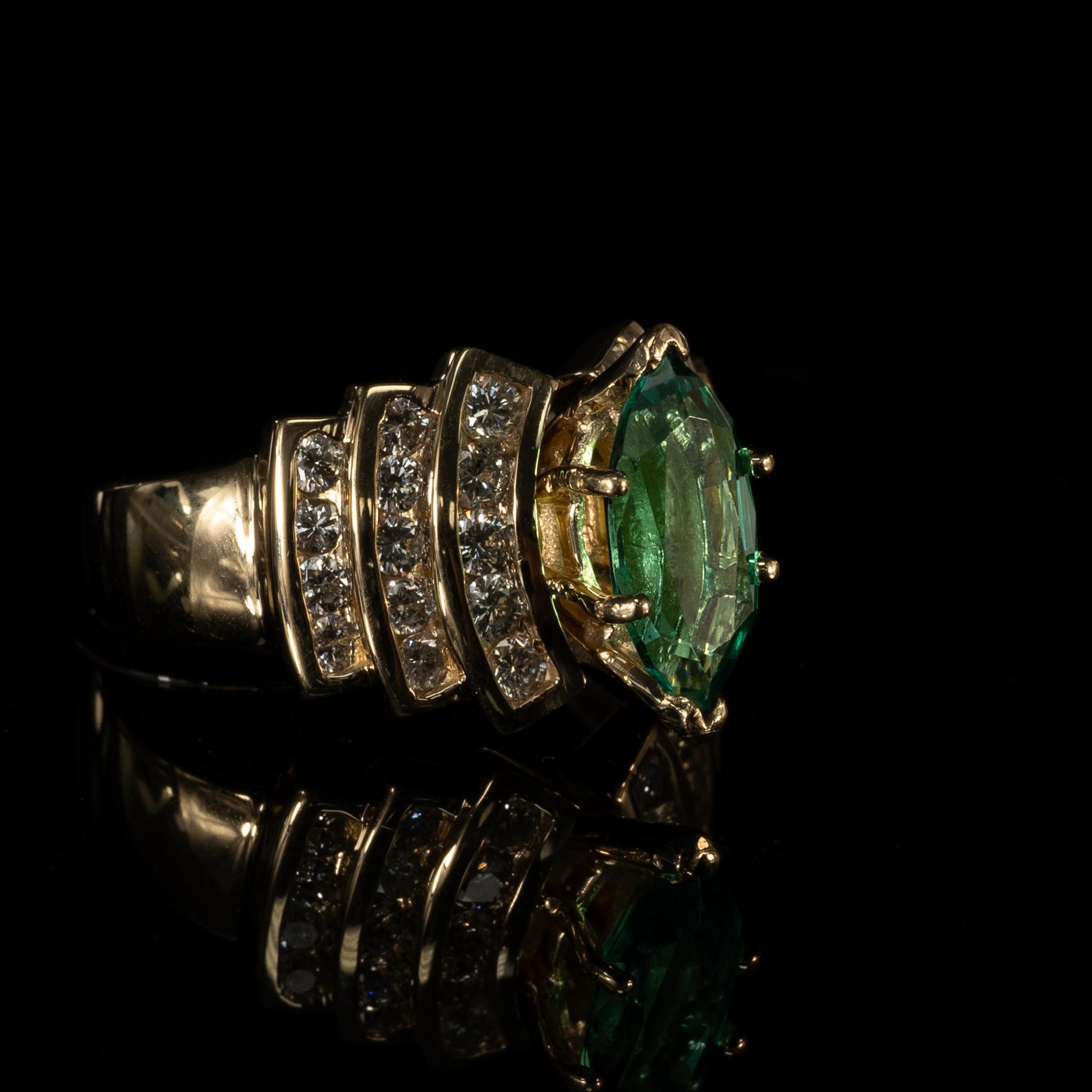 Stunning 1.62ct Emerald Marquise in 14k Gold Diamond Cocktail Ring