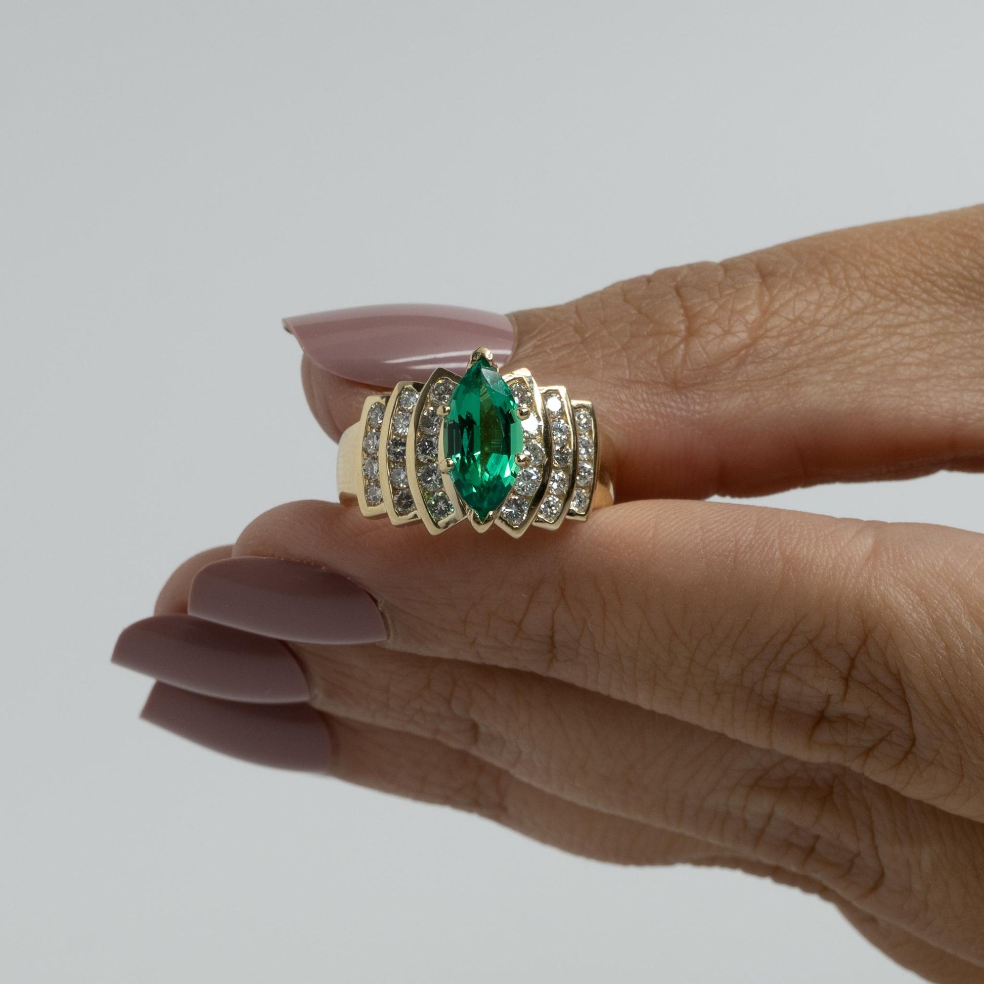 Stunning 1.62ct Emerald Marquise in 14k Gold Diamond Cocktail Ring