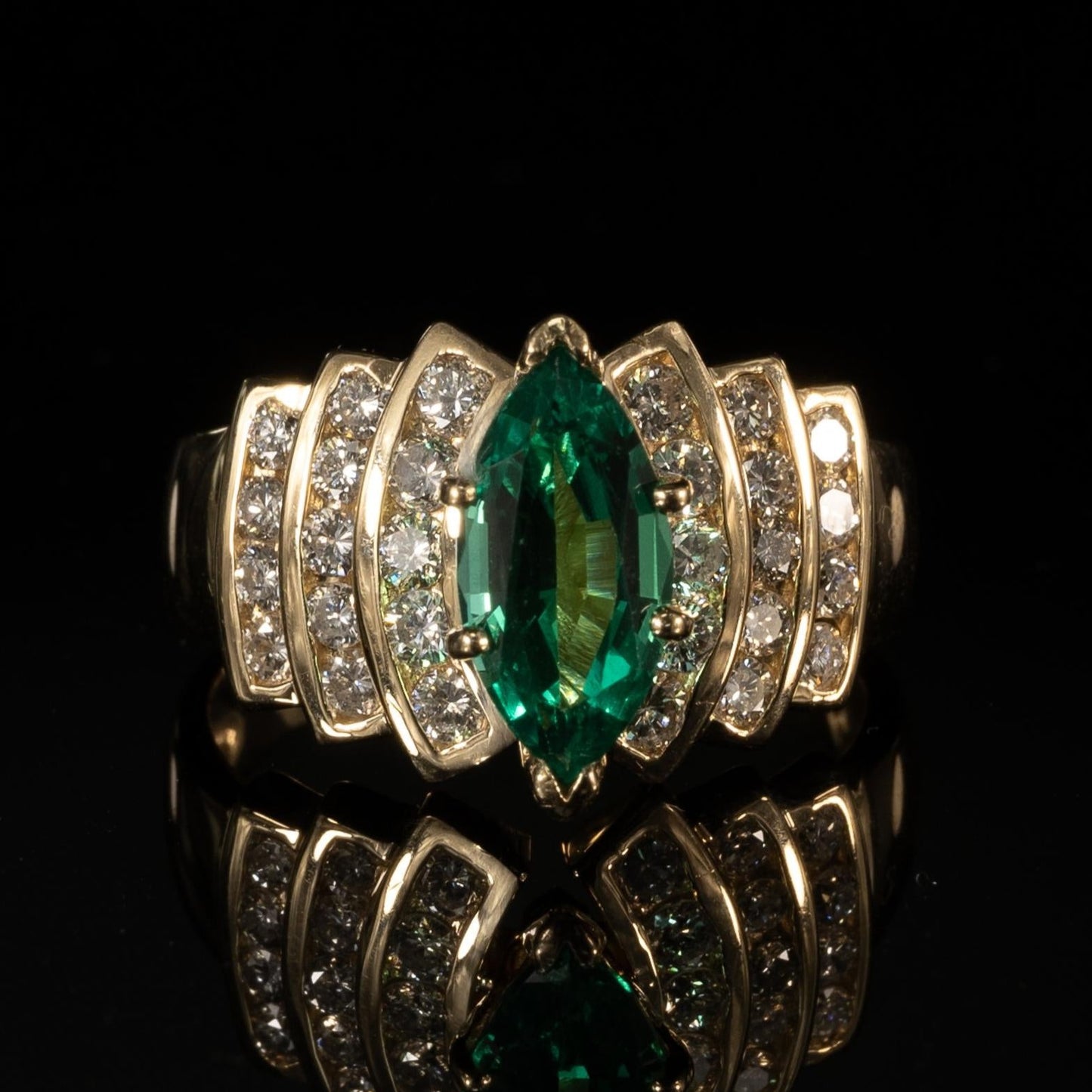 Stunning 1.62ct Emerald Marquise in 14k Gold Diamond Cocktail Ring