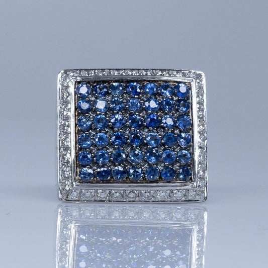 Italian made 2.31 ctw Sapphire Cluster Ring with a Diamond Frame