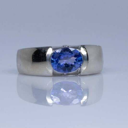 Oval Tanzanite with Diamond accents 14K White Gold Unisex Ring/Band