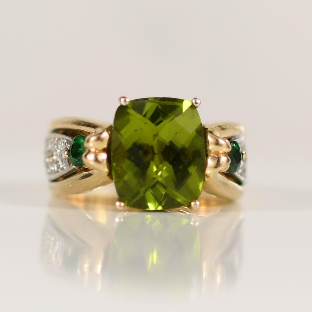 6 Carat Peridot Ring with Diamond Accents 14K Yellow Gold