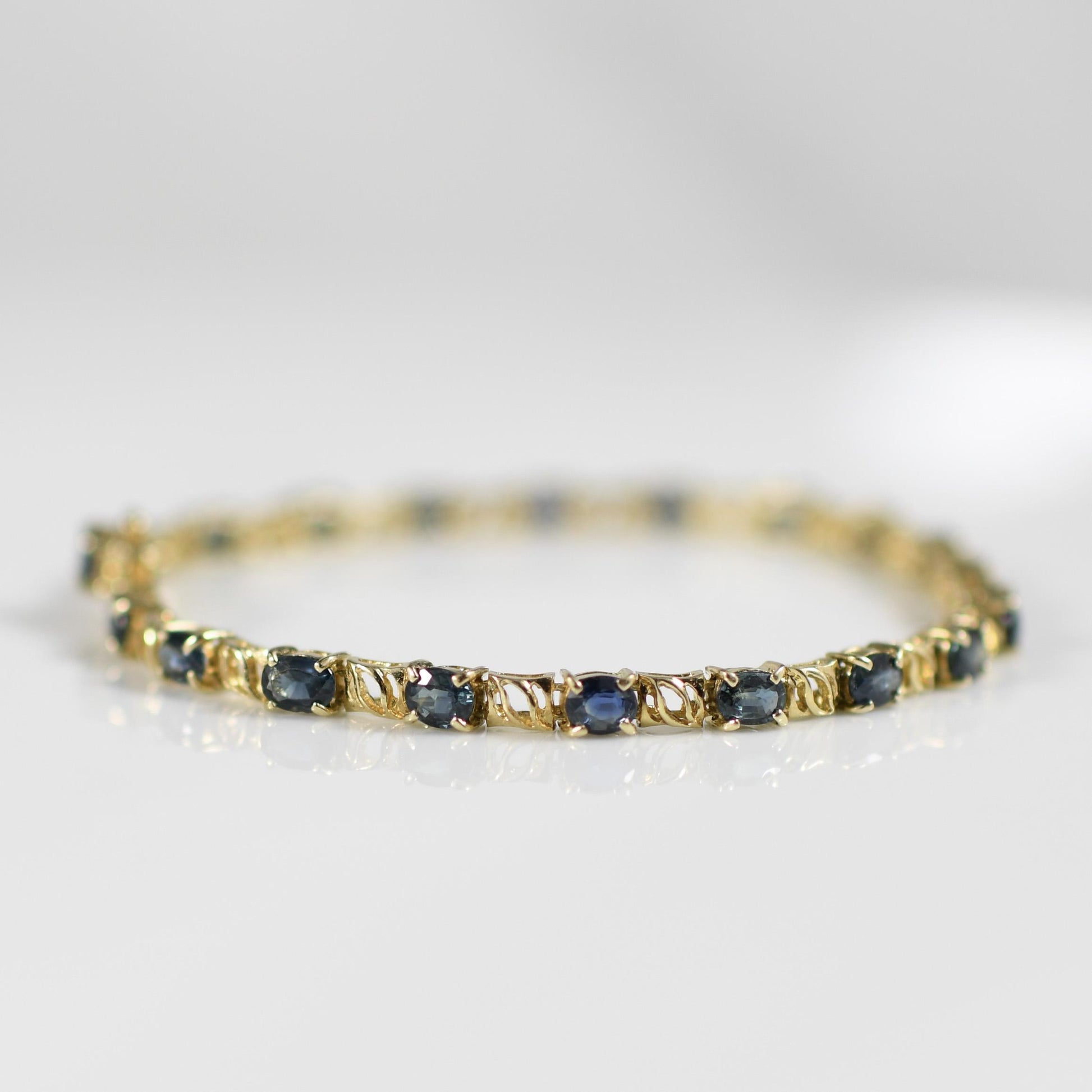 6ctw Blue Sapphire Oval Natural Gemstone Bracelet in 14k Yellow Gold