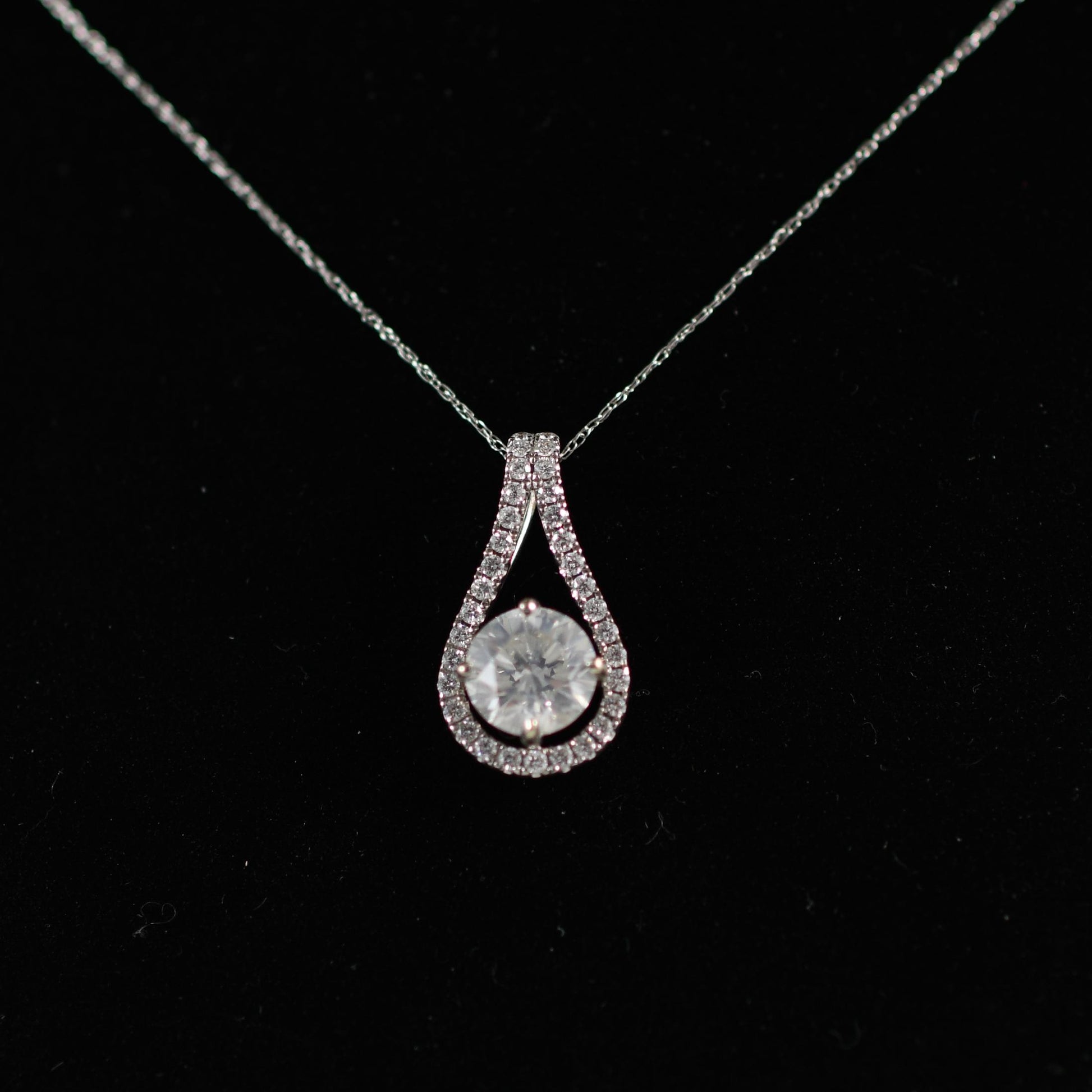 2.3ctw Round Brilliant Cut Diamond Necklace with Diamond Halo 14K White Gold