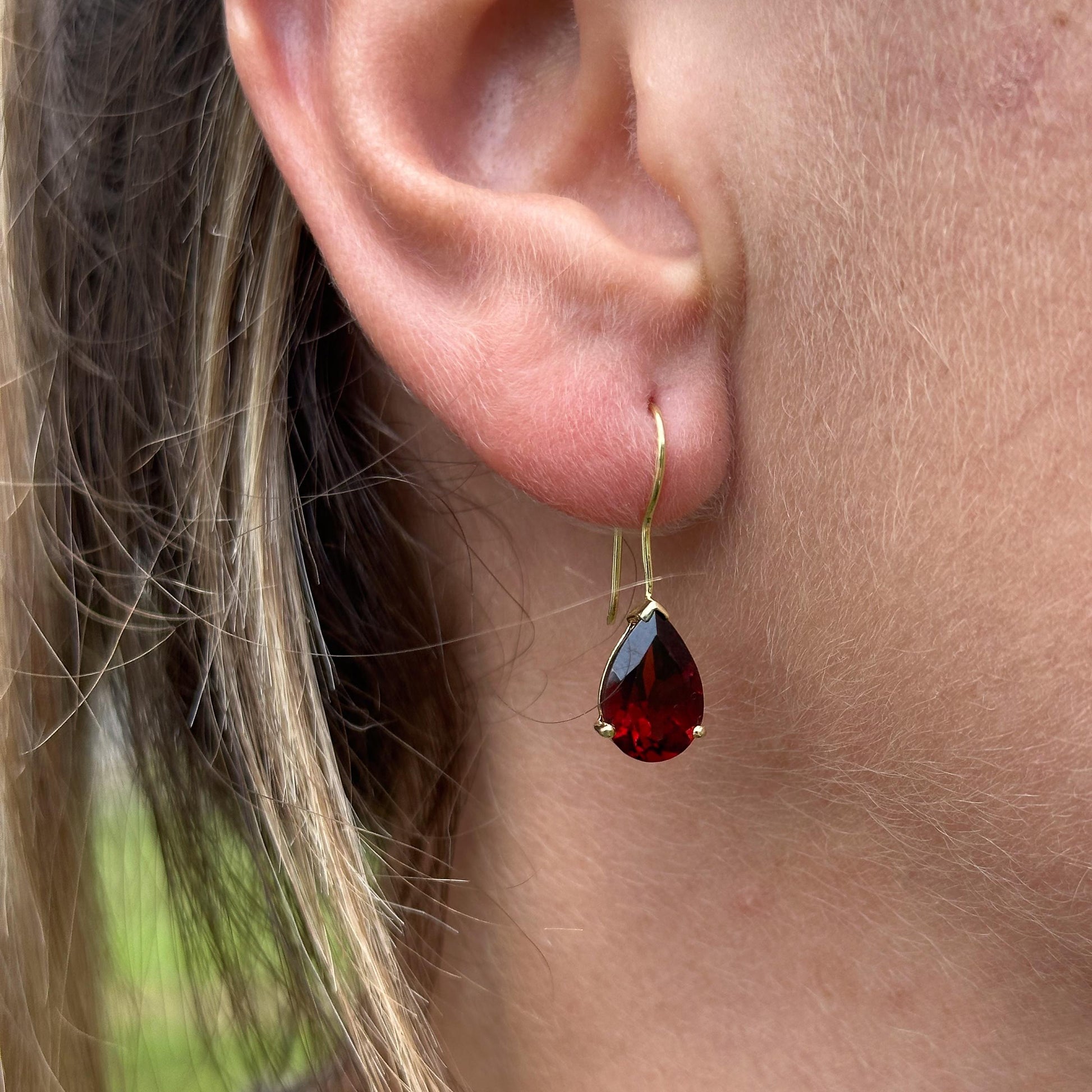 14K Yellow Gold Pear Faceted Garnet Shepard's Hook Earrings