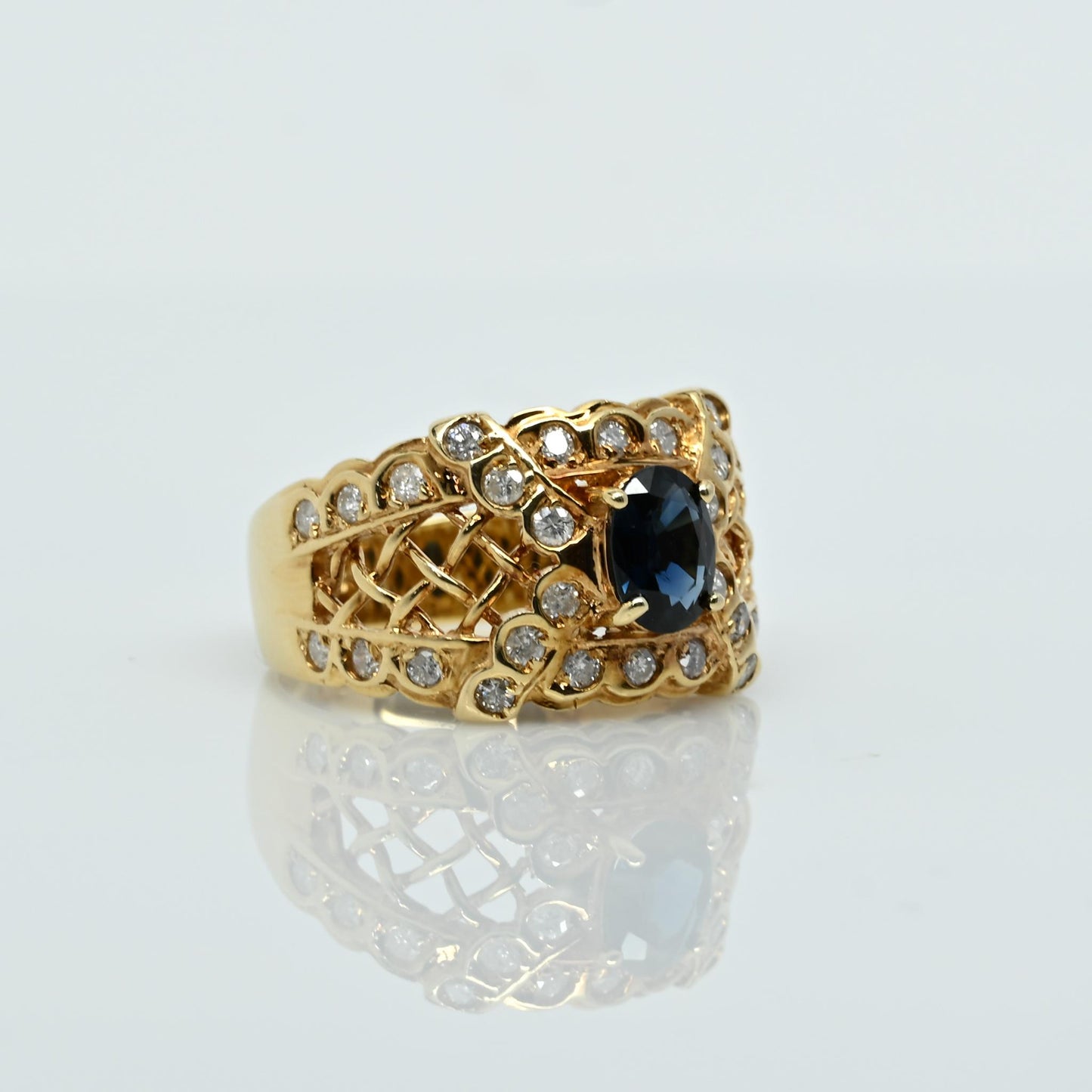 Blue Sapphire Oval & Diamond 14k Gold Ring